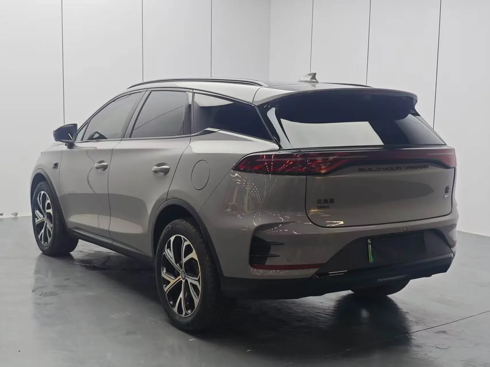 BYD Tang DM