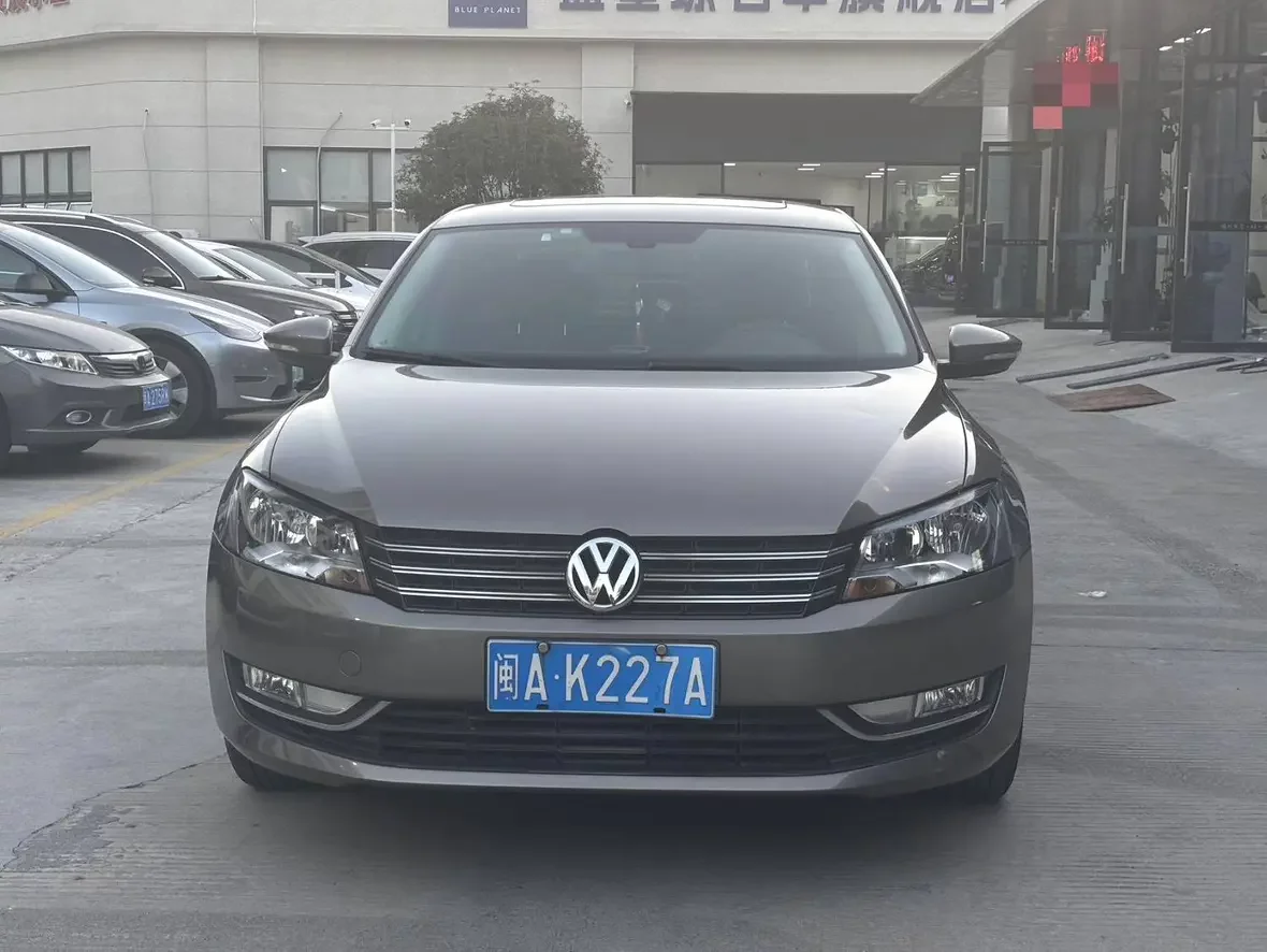 Volkswagen Passat