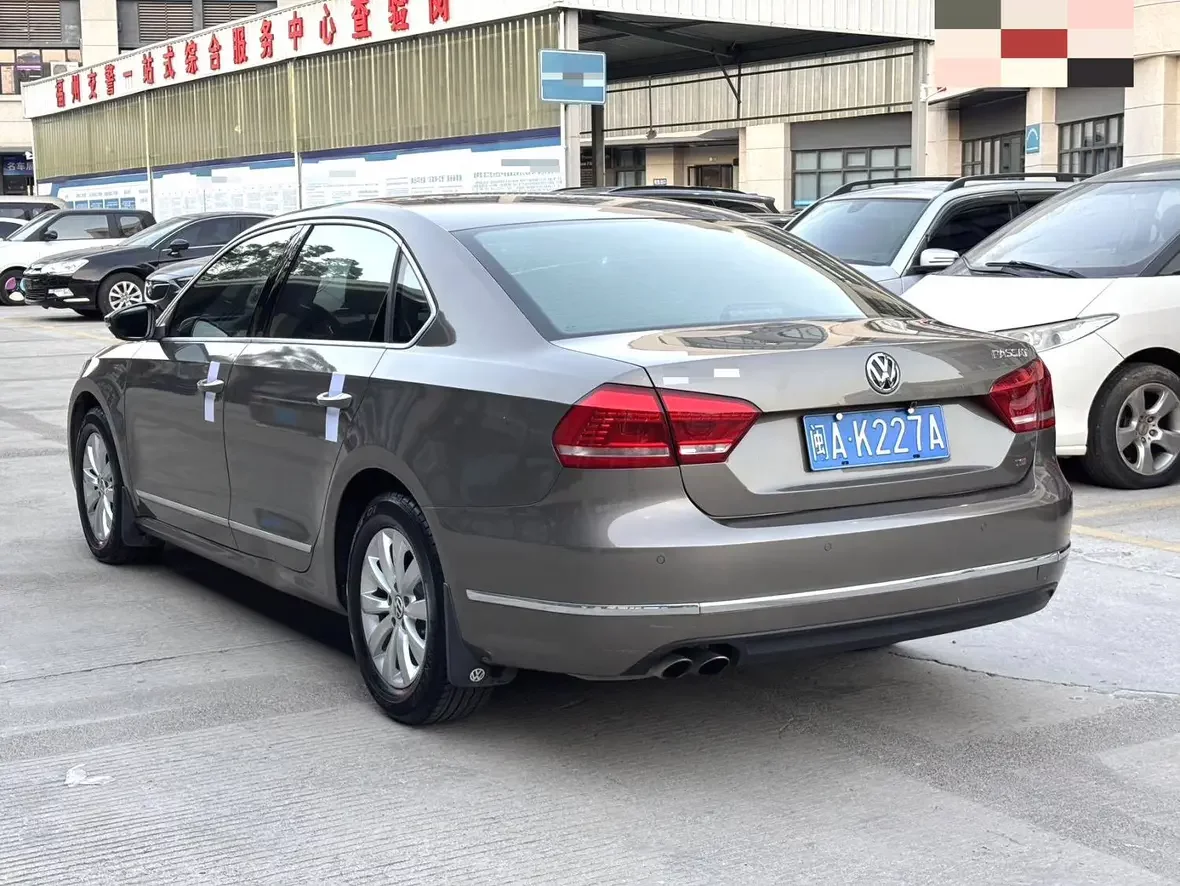 Volkswagen Passat
