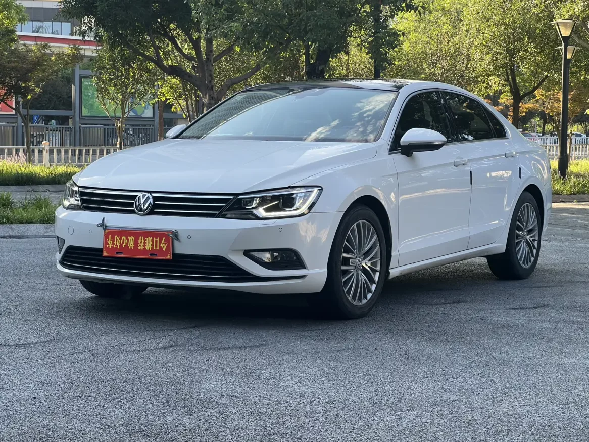 Volkswagen Lamando