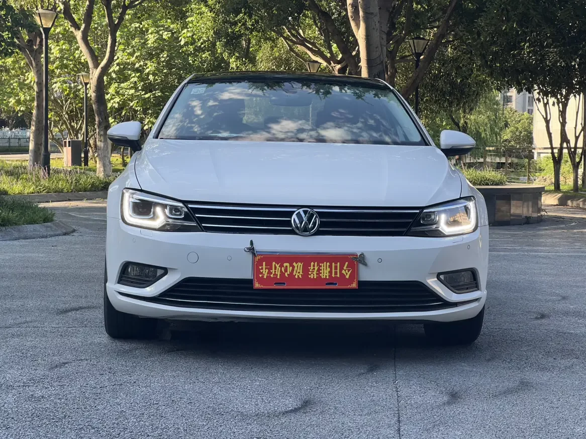 Volkswagen Lamando