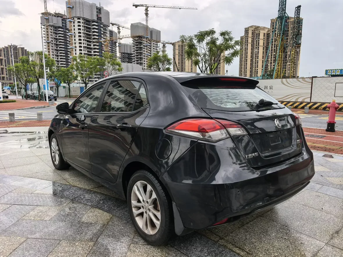 MG 5