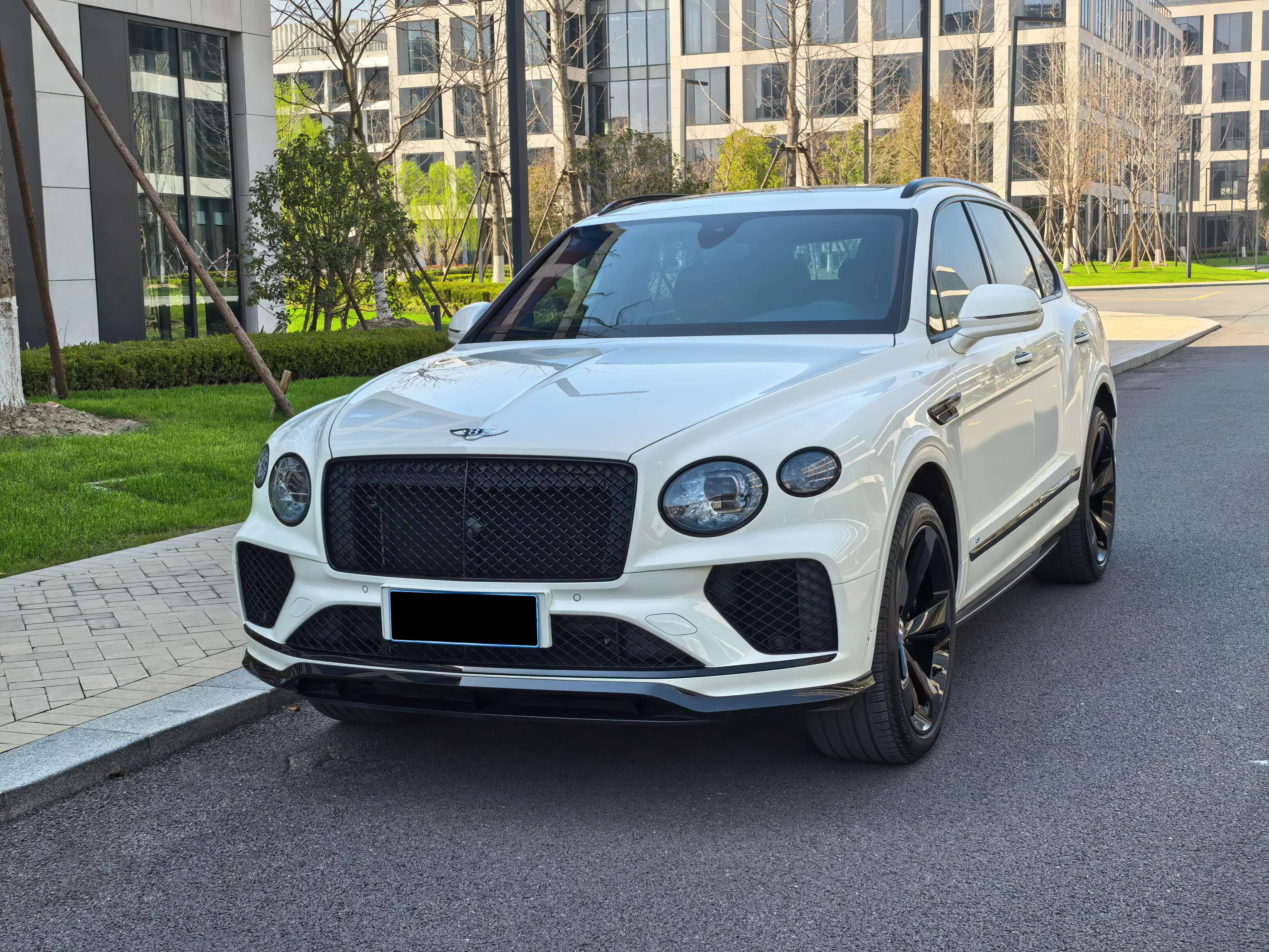 Bentley Bentayga  из Китая