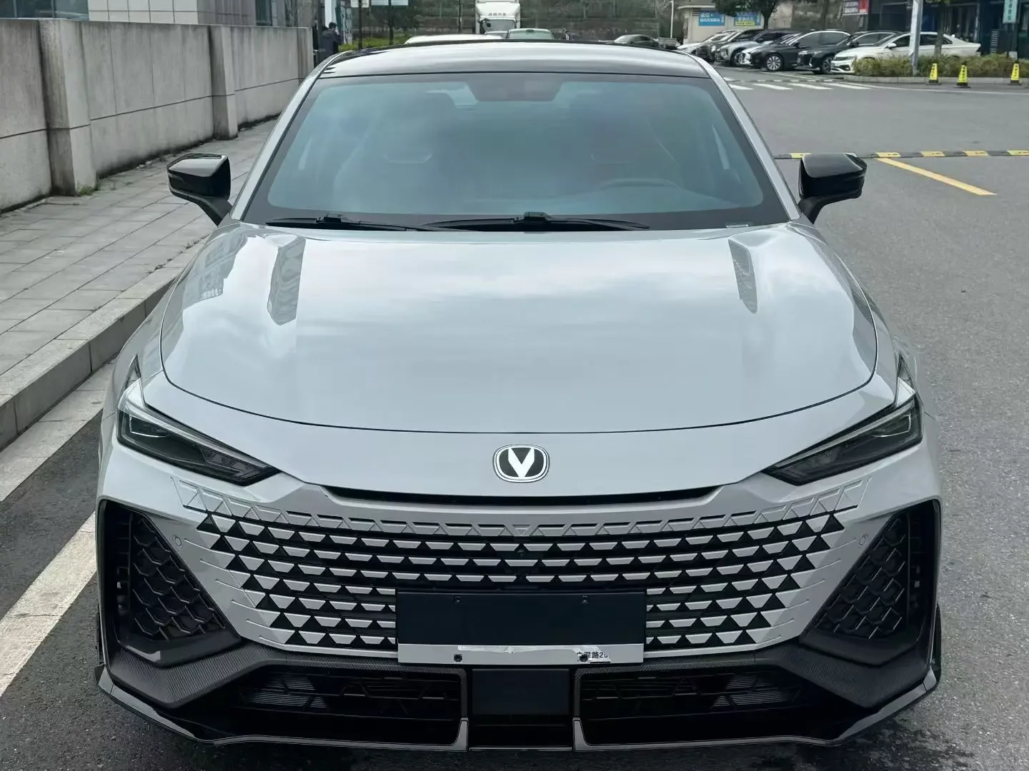 Changan UNI-V
