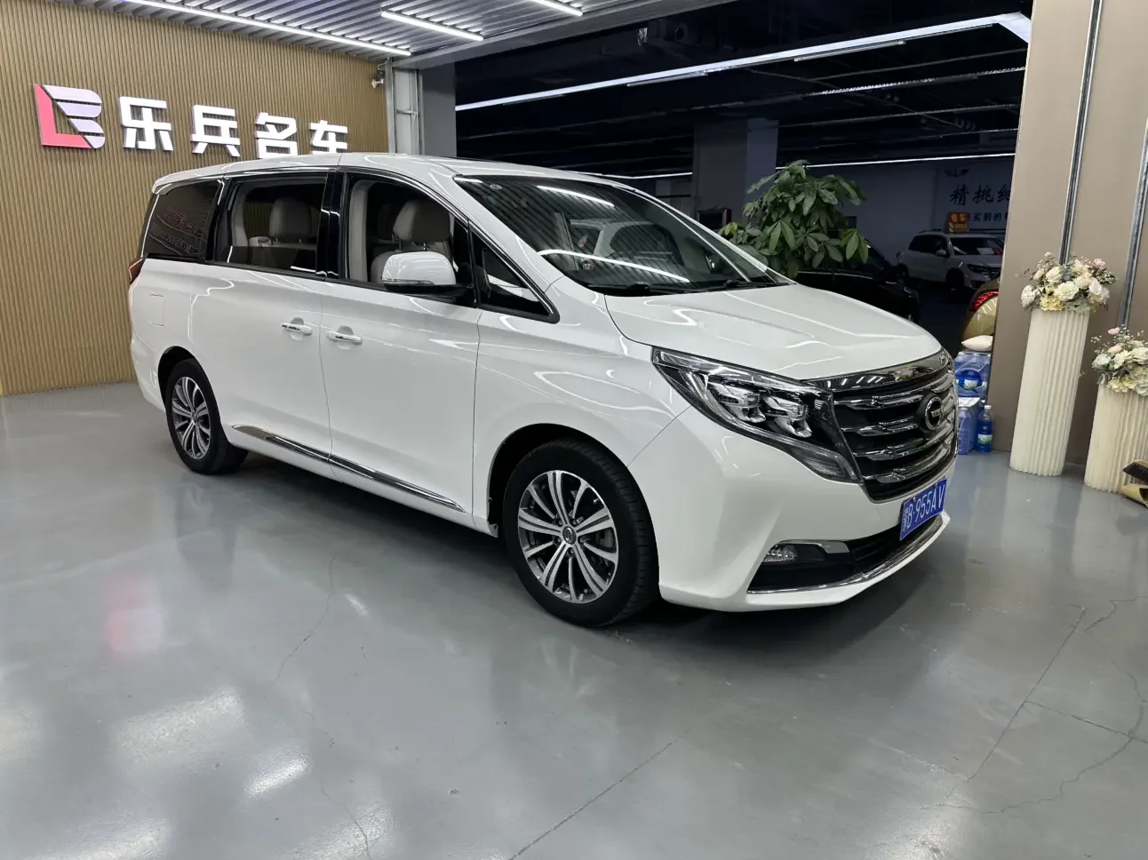 GAC Trumpchi M8