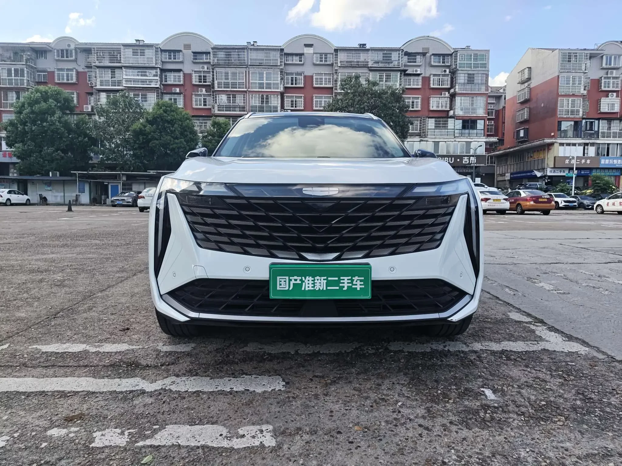 Geely Atlas L
