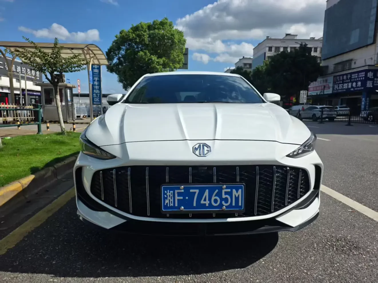 MG 5