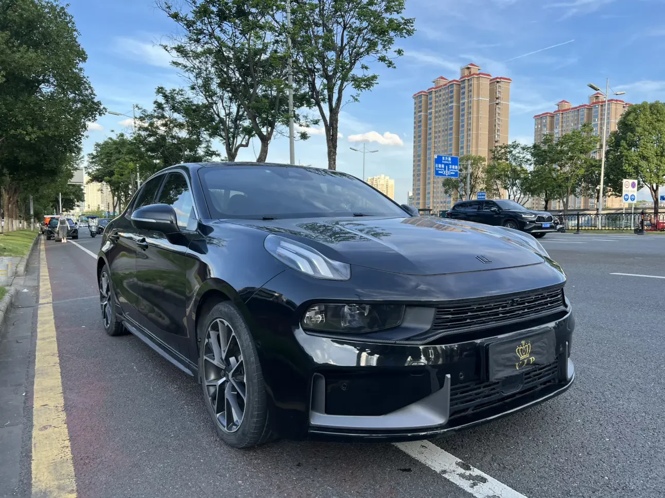 Lynk & Co 03