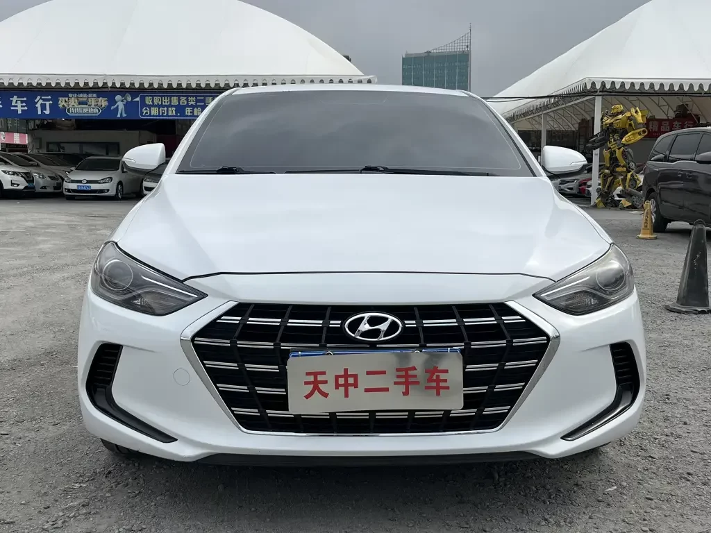 Hyundai lead
