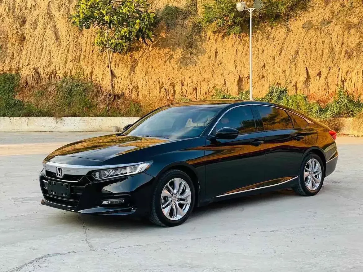 Honda Accord  из Китая