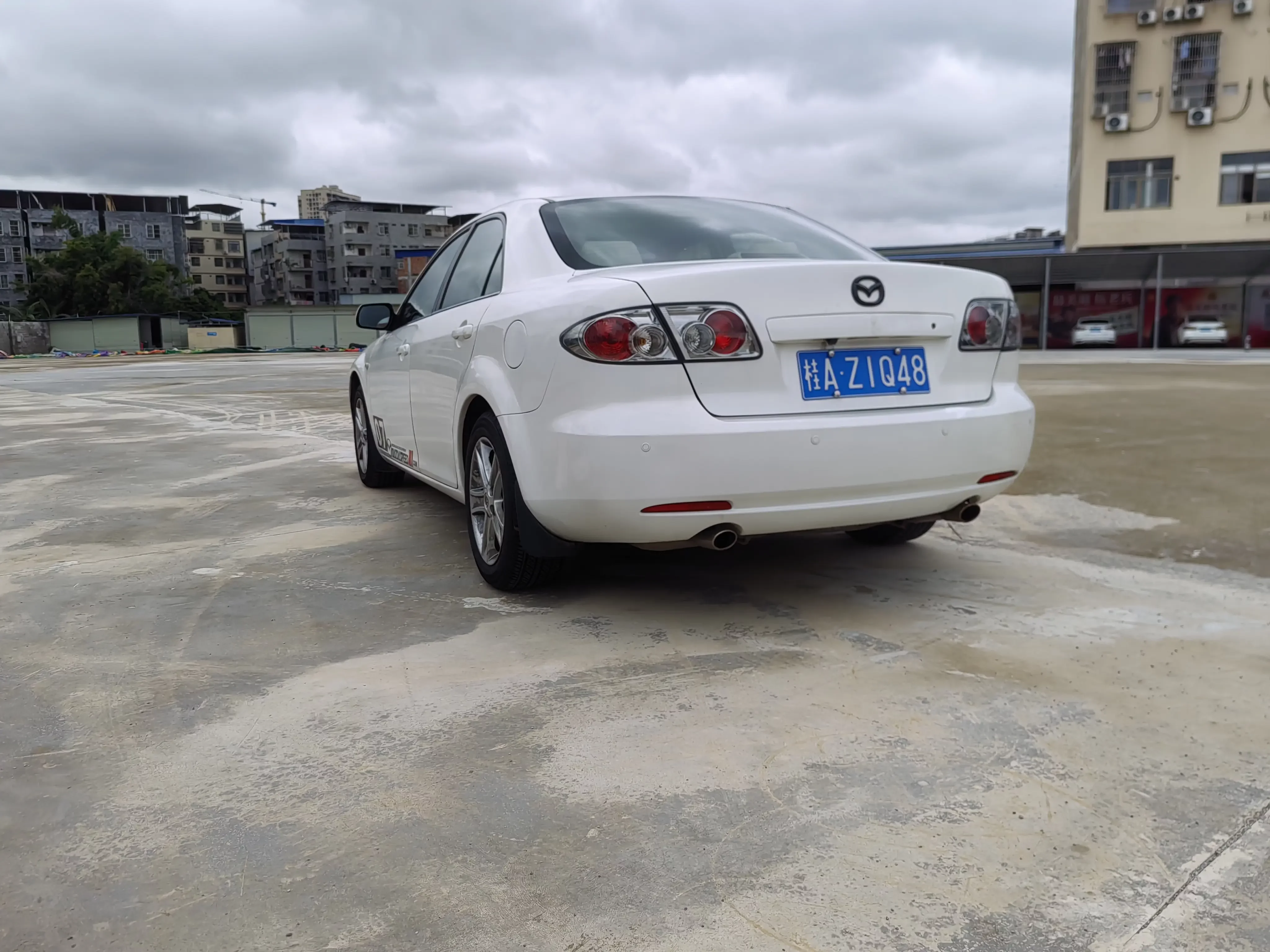 Mazda 6