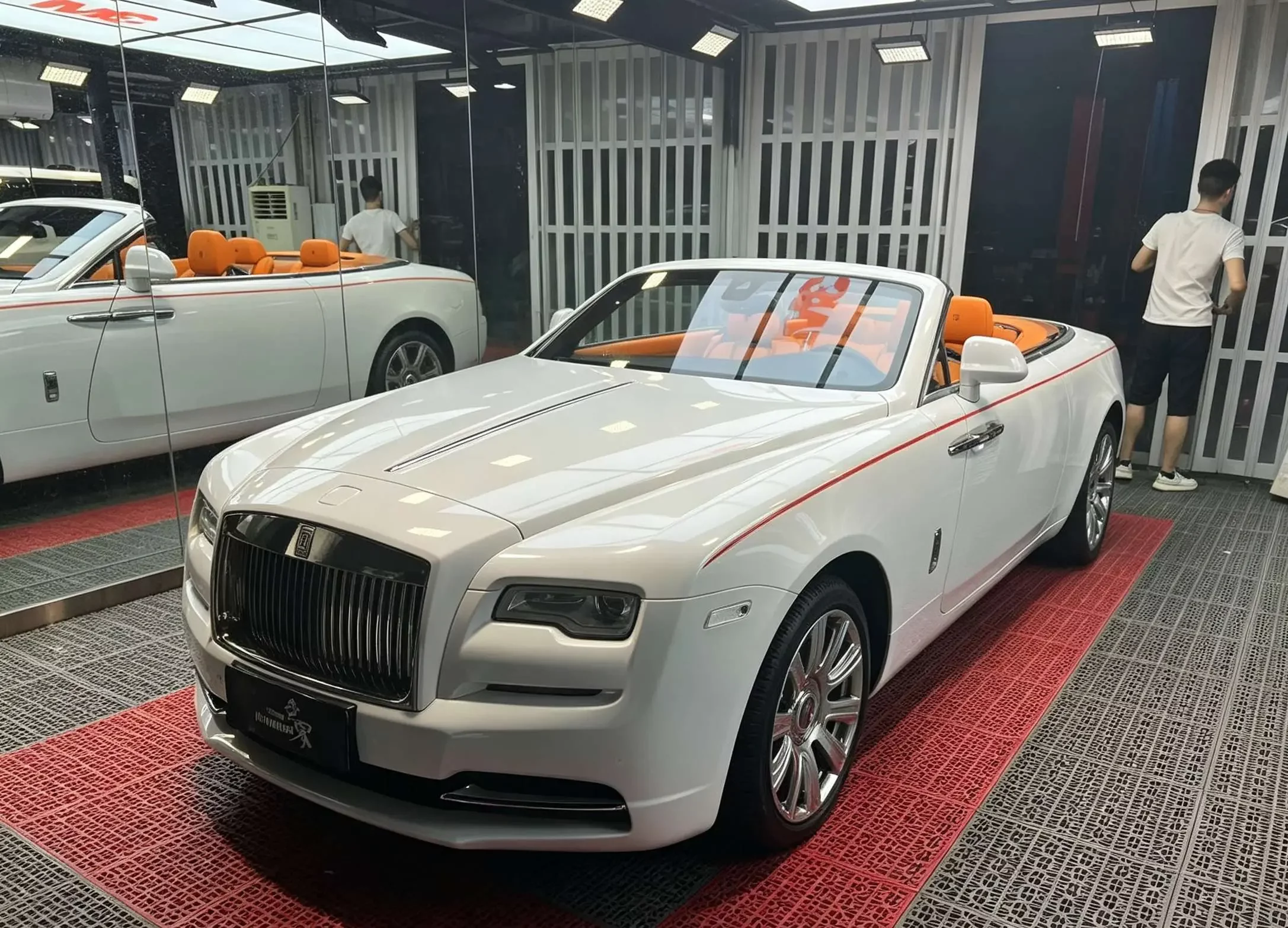 Rolls Royce Yao Ying