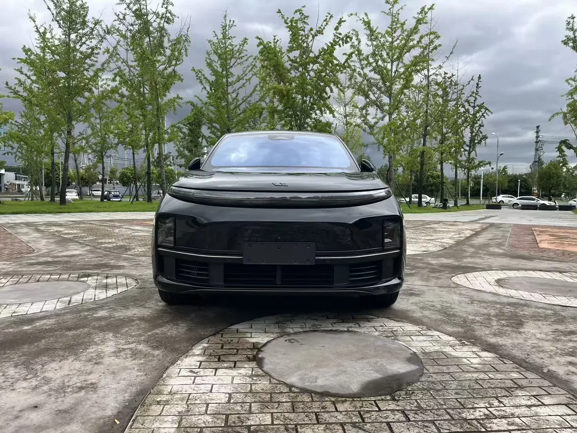 Lixiang L7