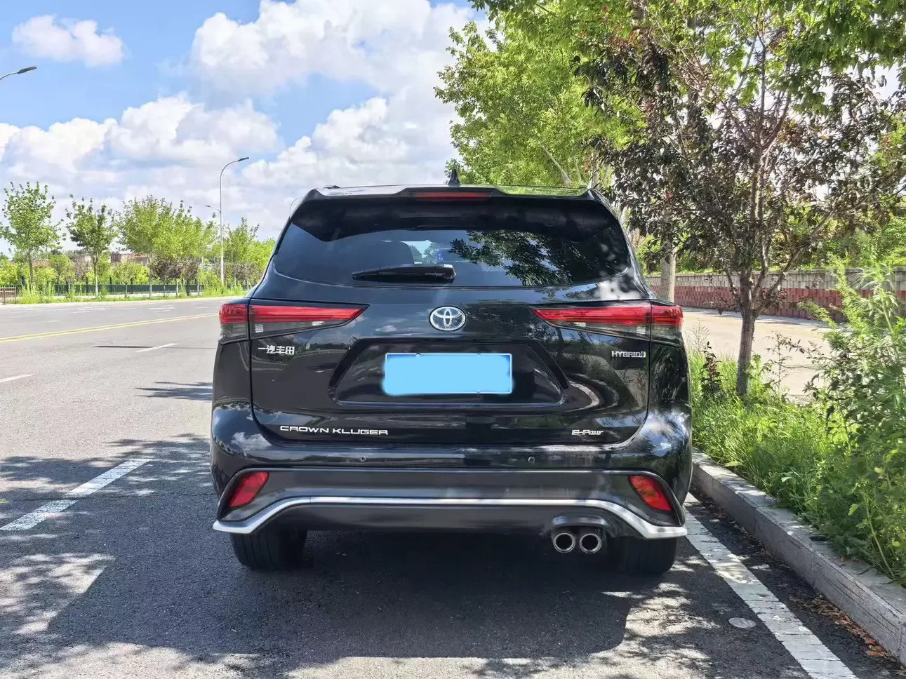 Toyota Crown Kluger
