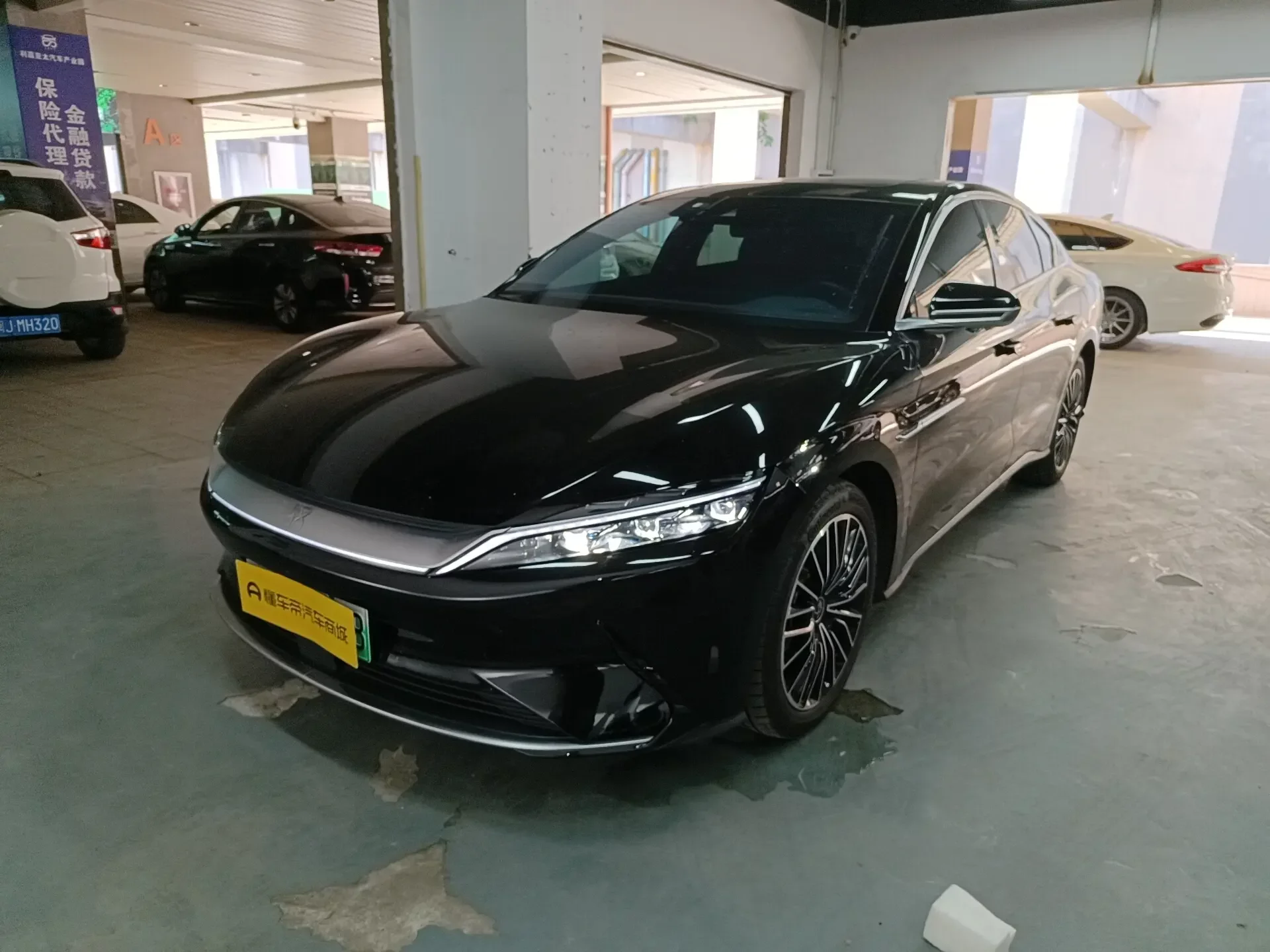 BYD Han EV