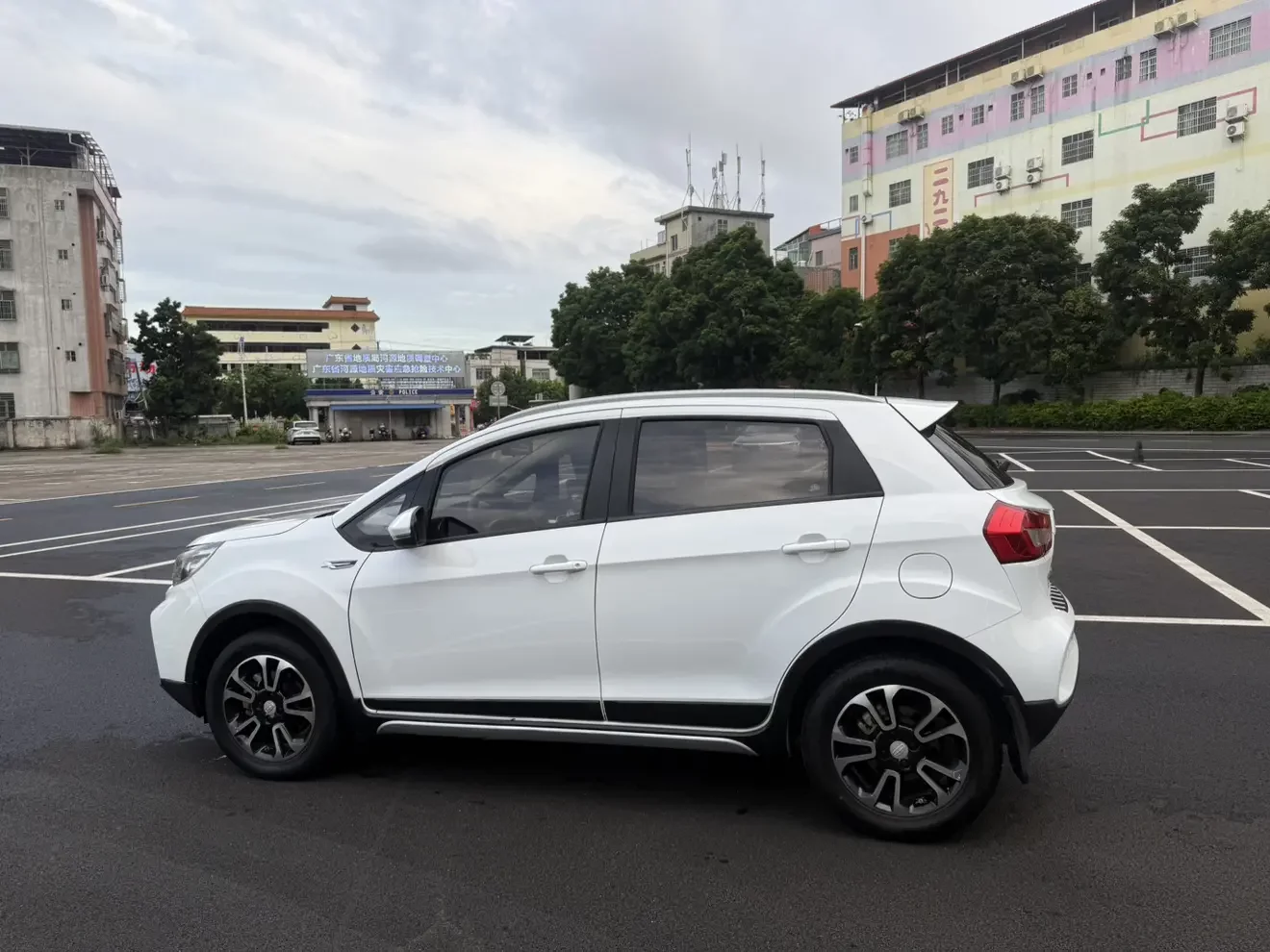 Geely Vision X3