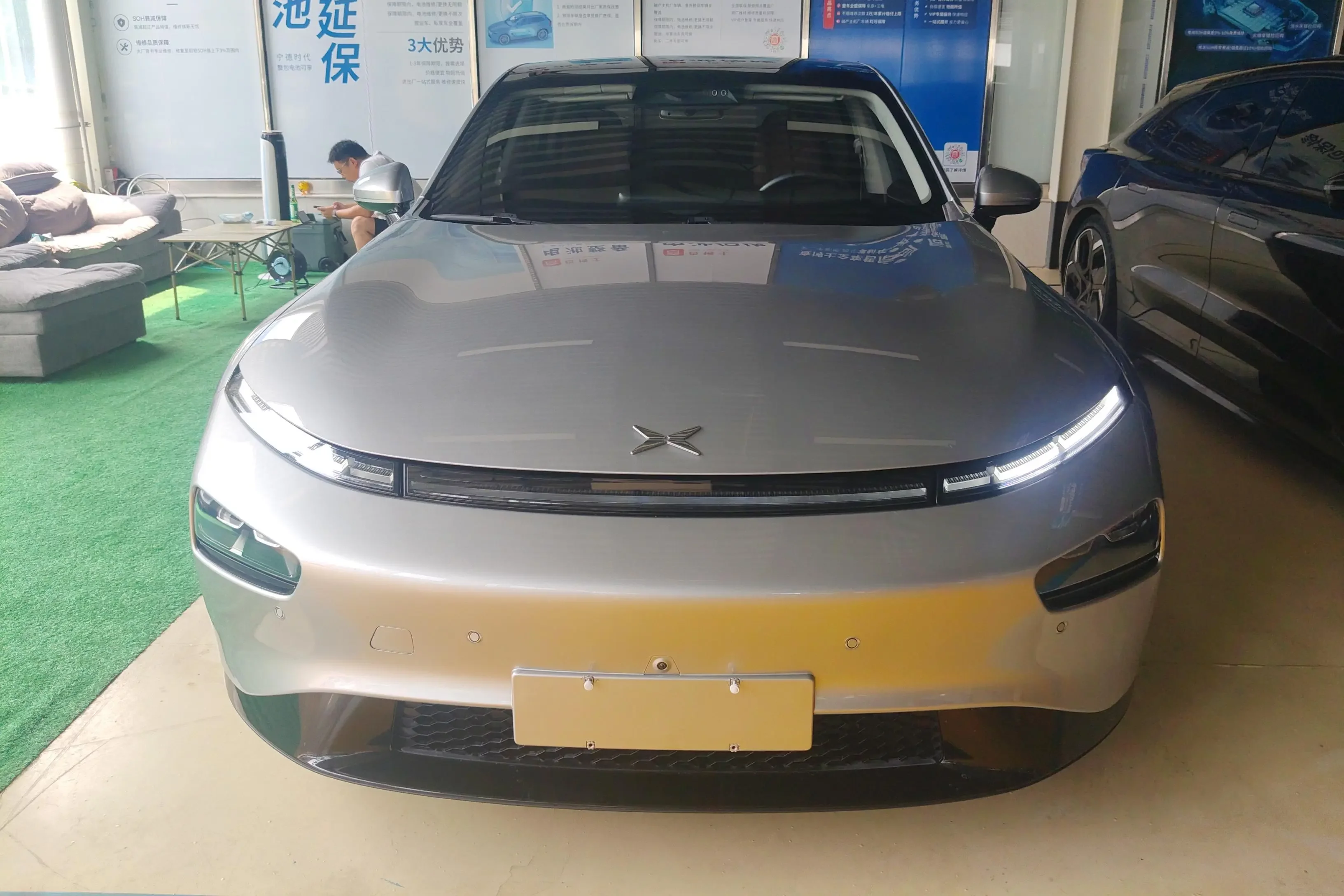 Xpeng P7