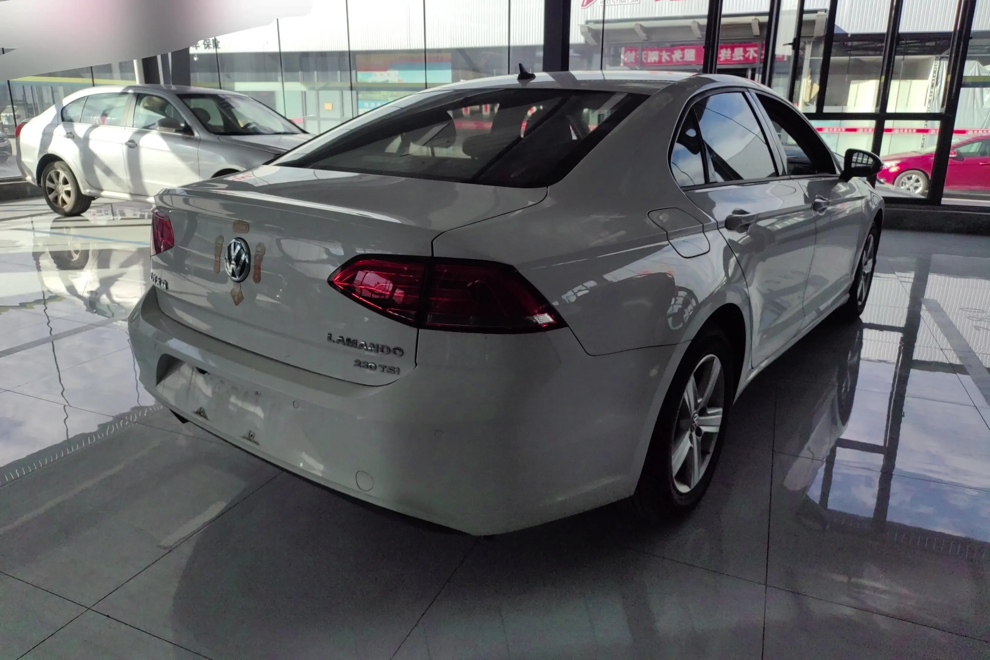 Volkswagen Lamando