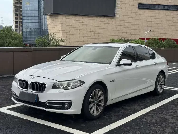 BMW 5 Series  из Китая