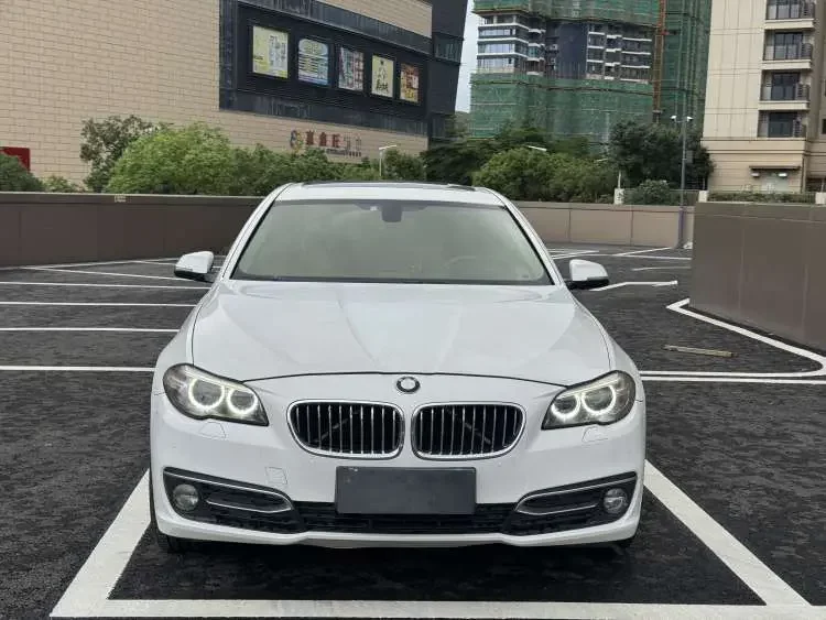 BMW 5 Series  из Китая