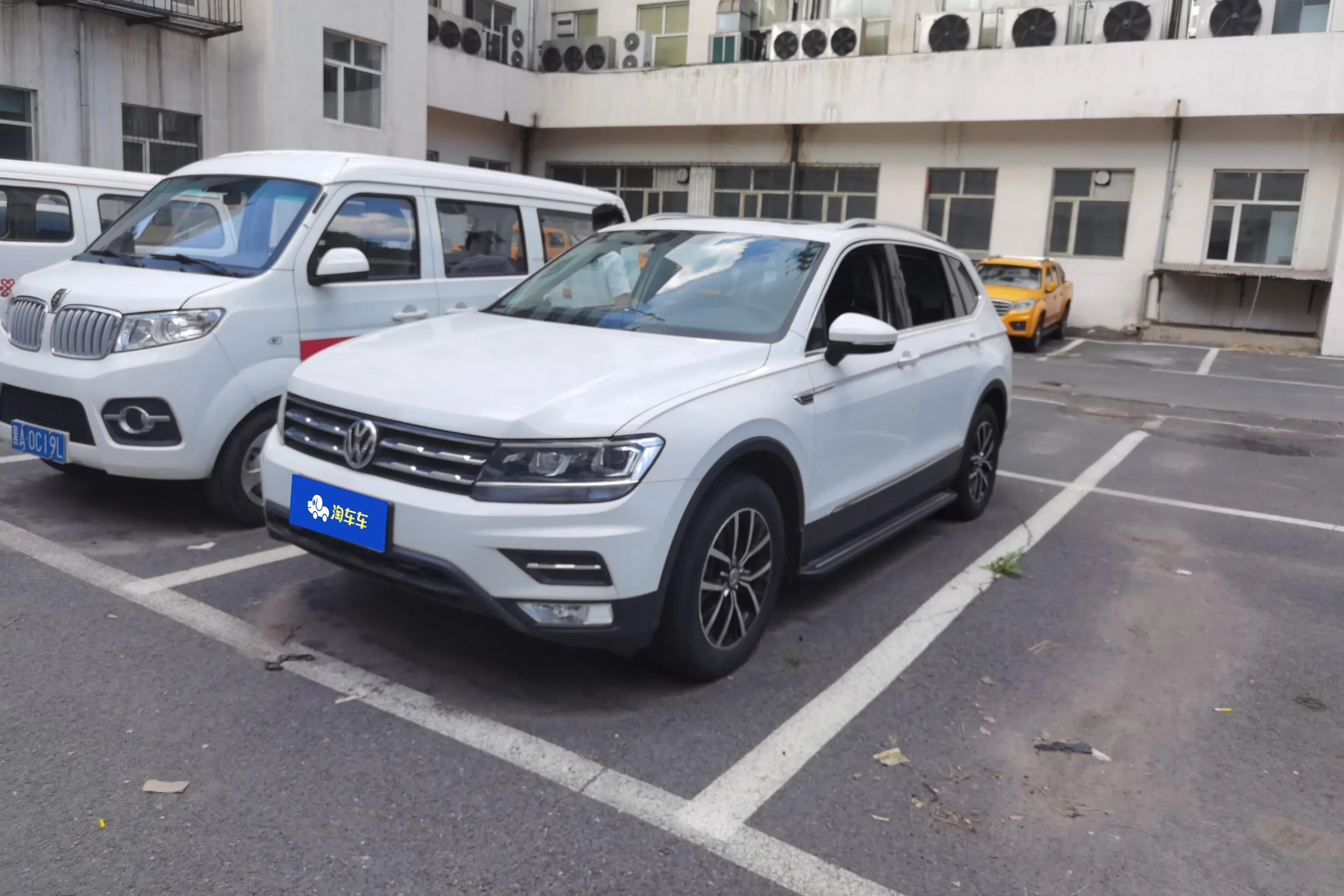 Volkswagen Tiguan L