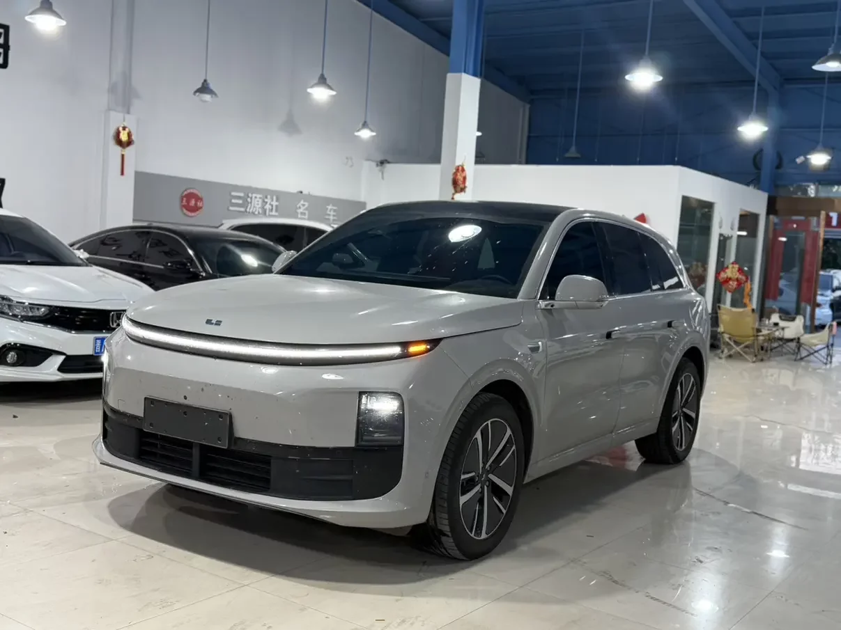 Lixiang L6
