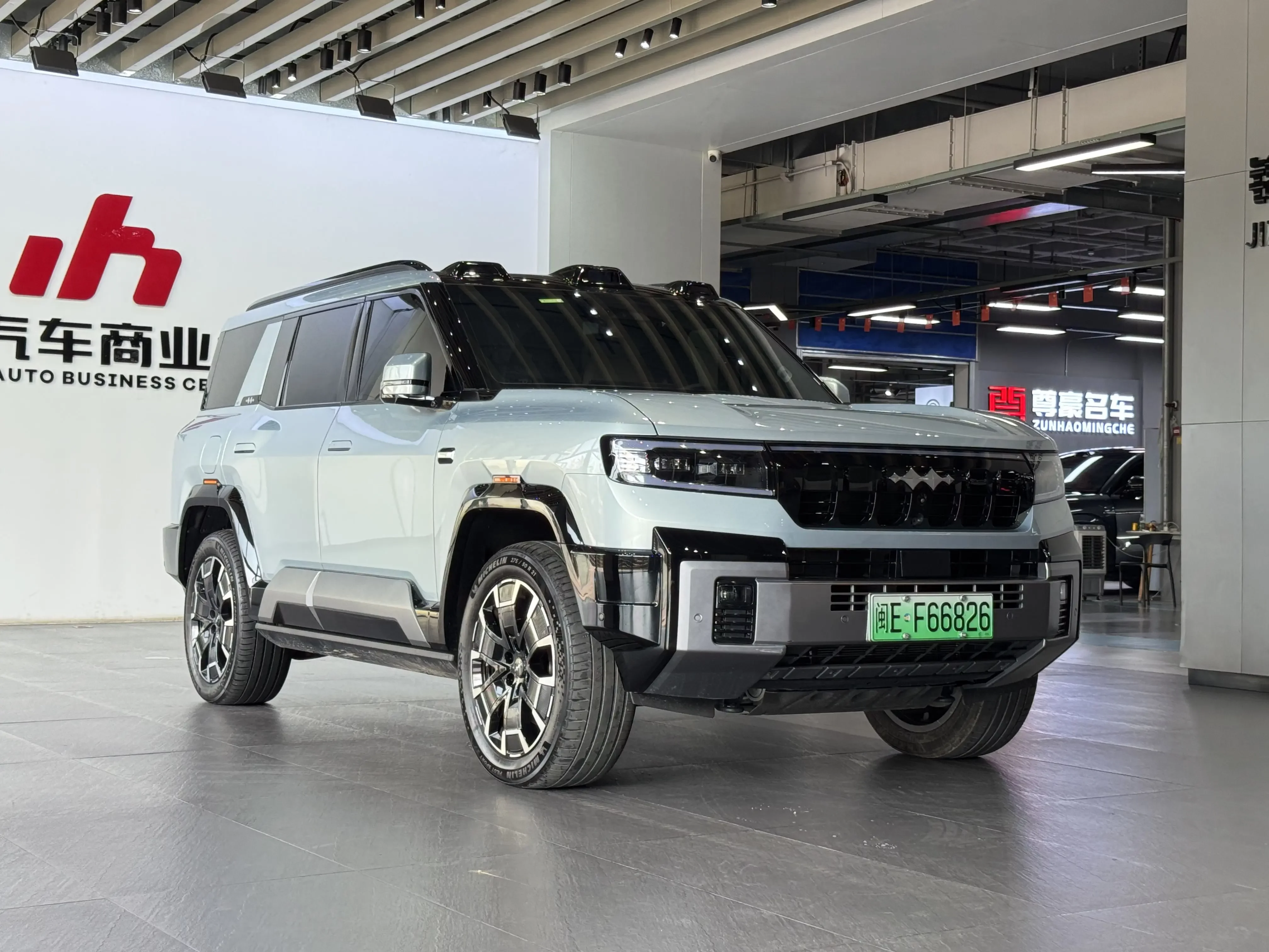 BYD Leopard Leopard 8