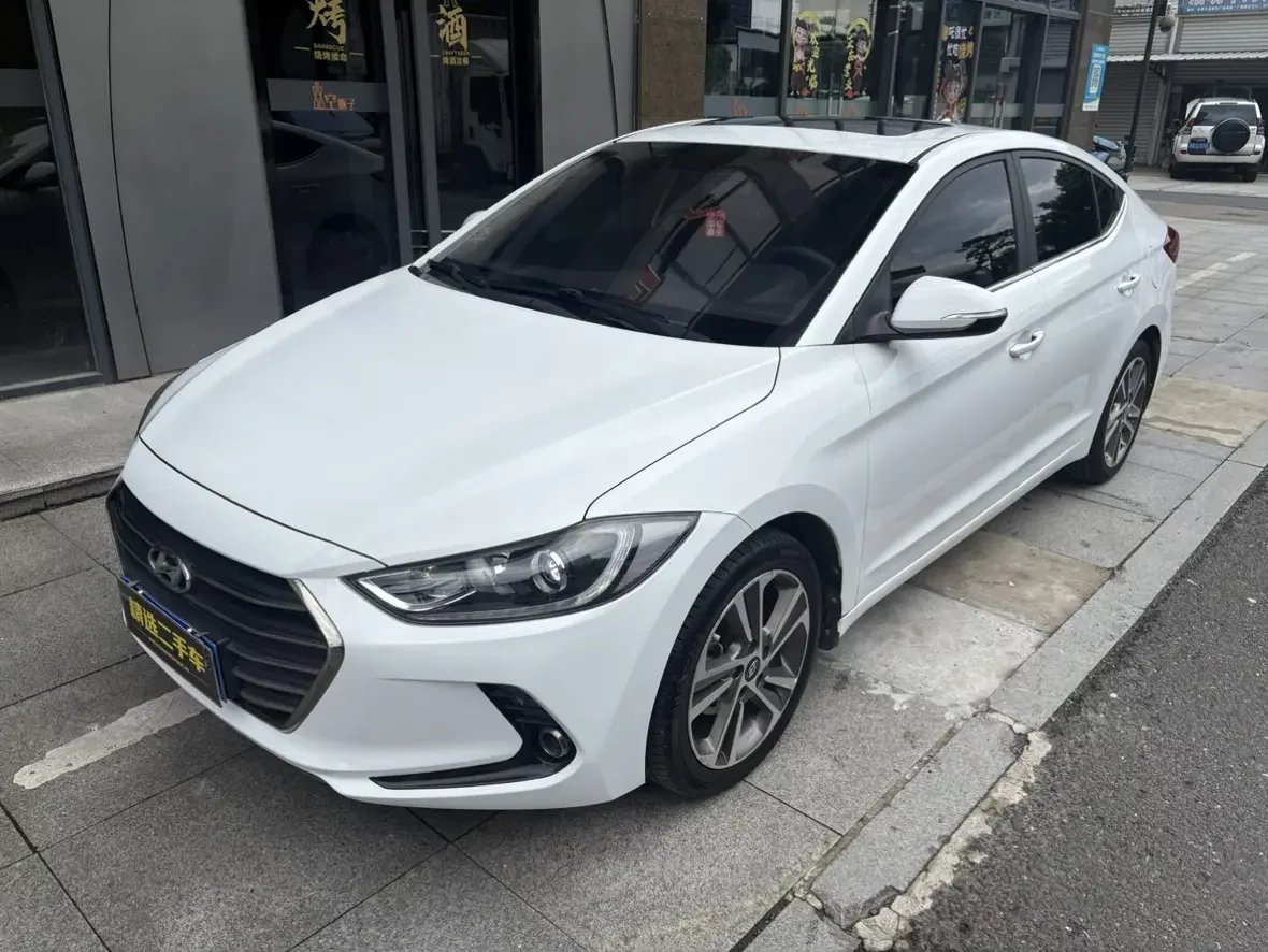 Hyundai lead