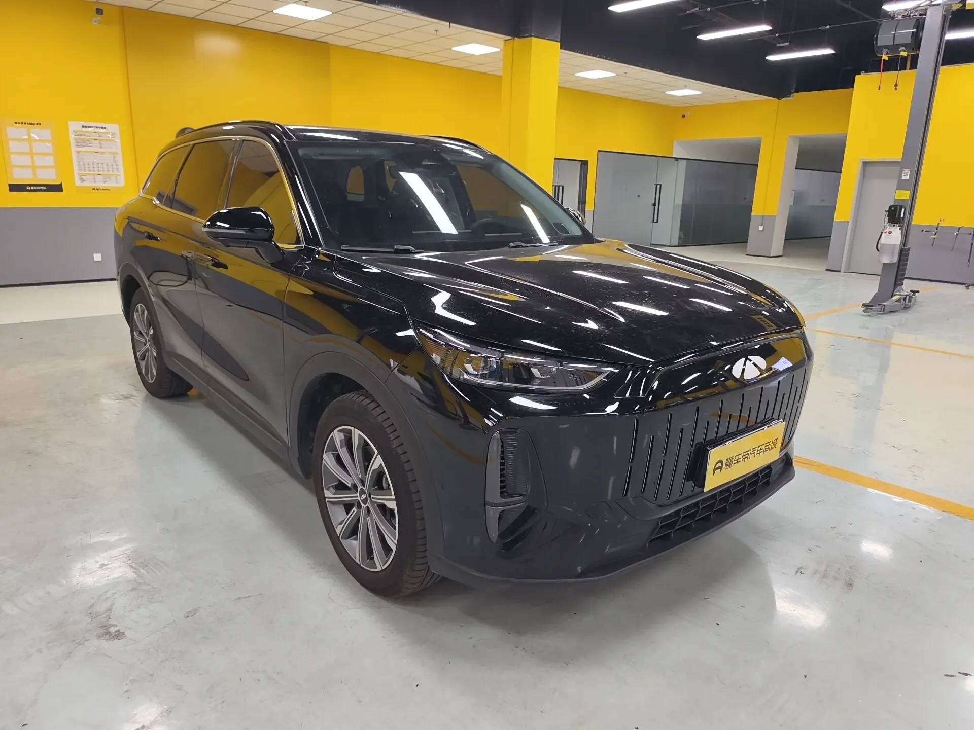 Chery Fengyun T9