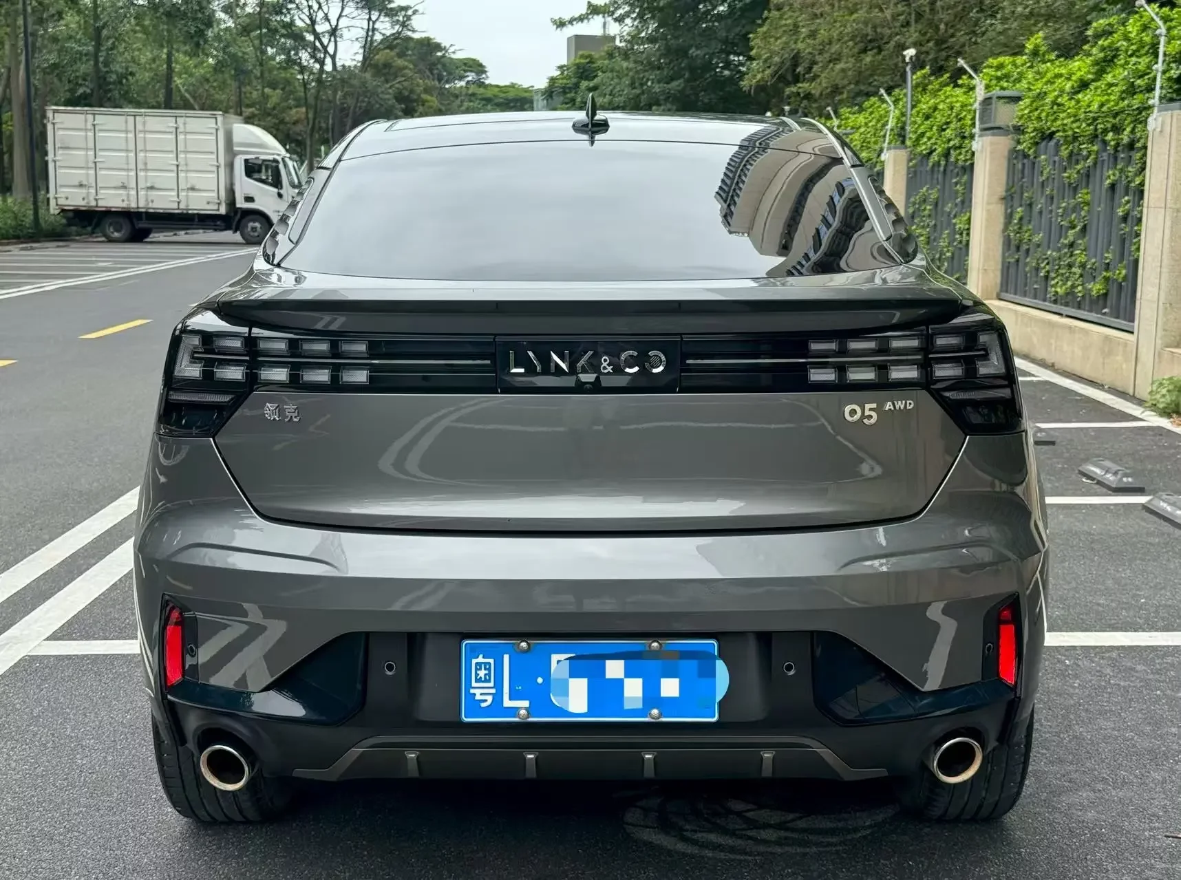 Lynk & Co 05