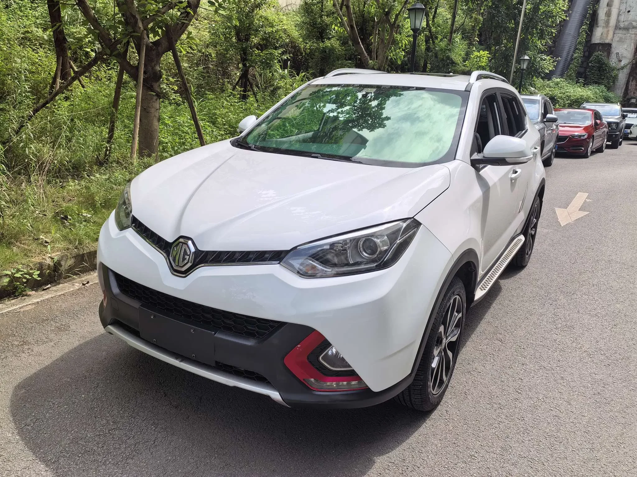 MG Ruiteng