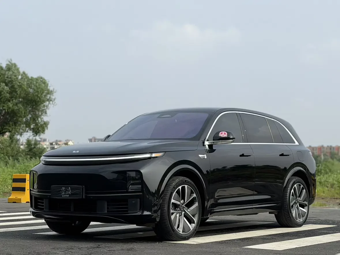 Lixiang L7
