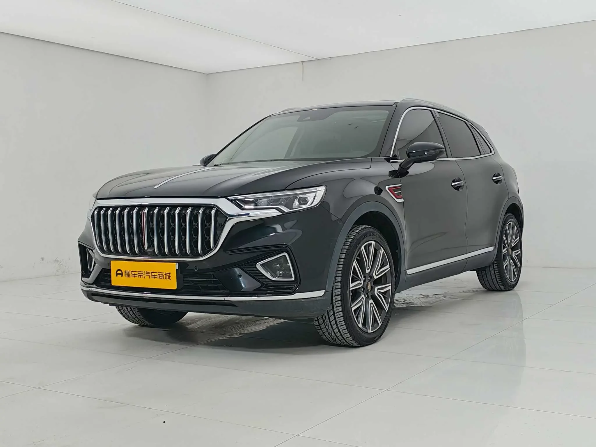 Hongqi HS5  из Китая