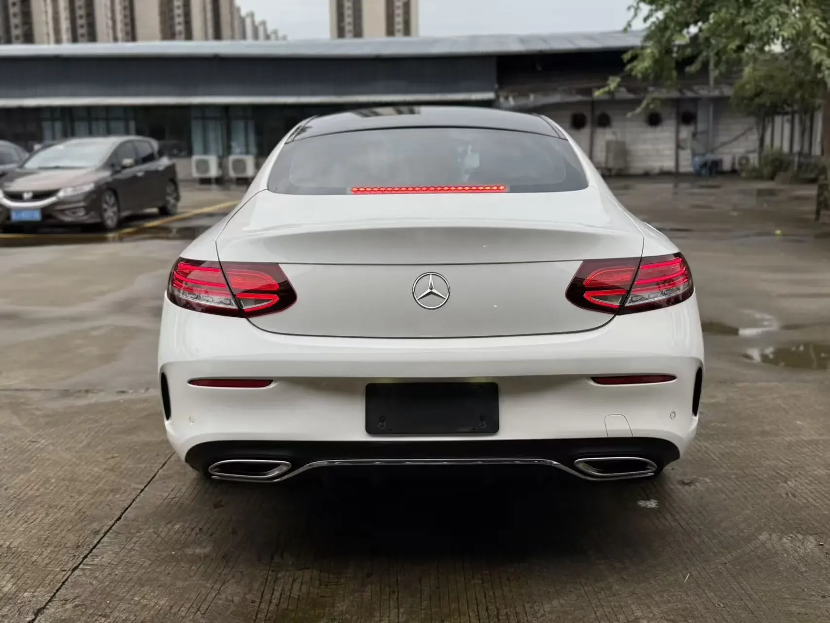 Mercedes-Benz C-Class