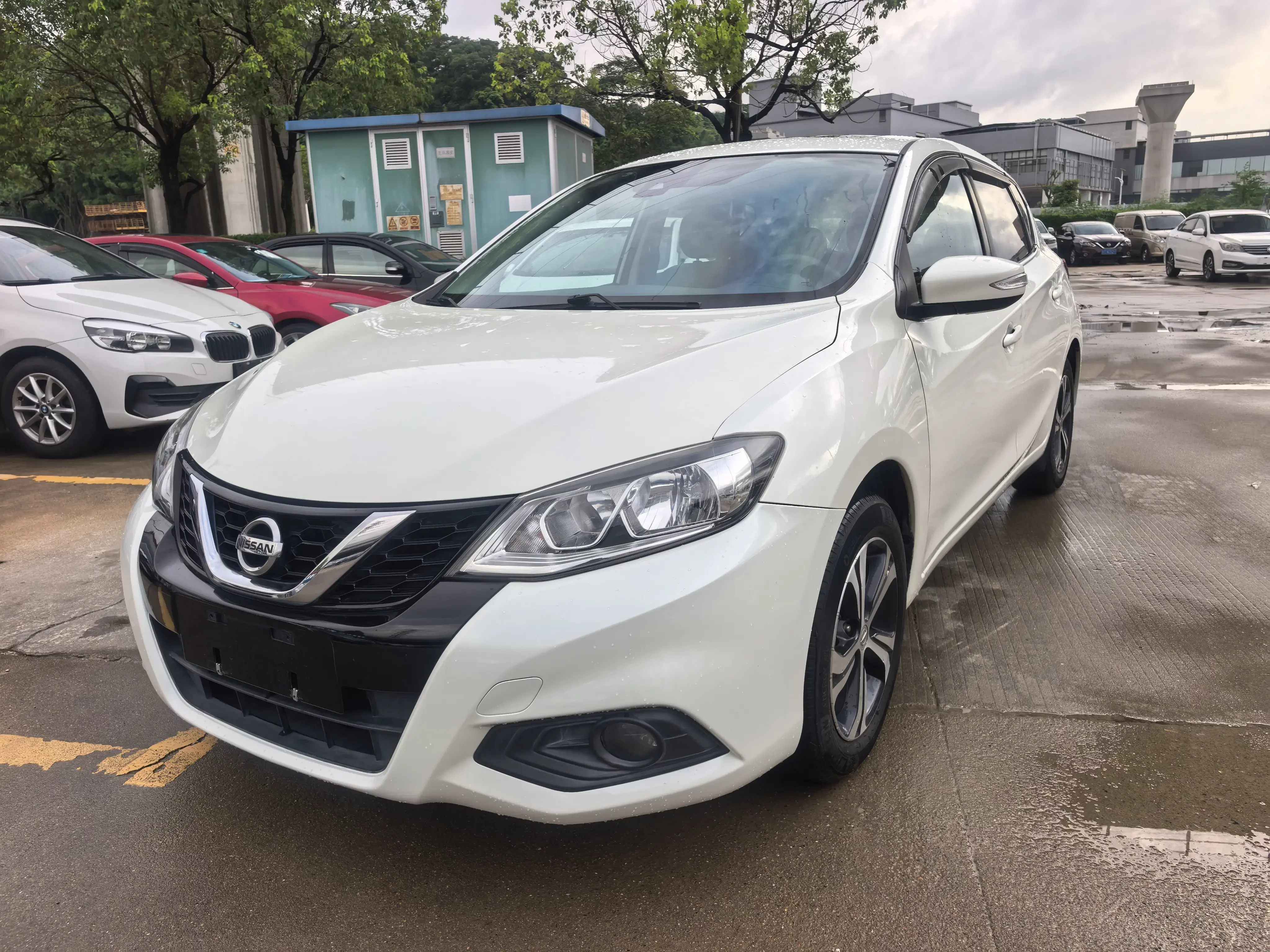 Nissan Tiida