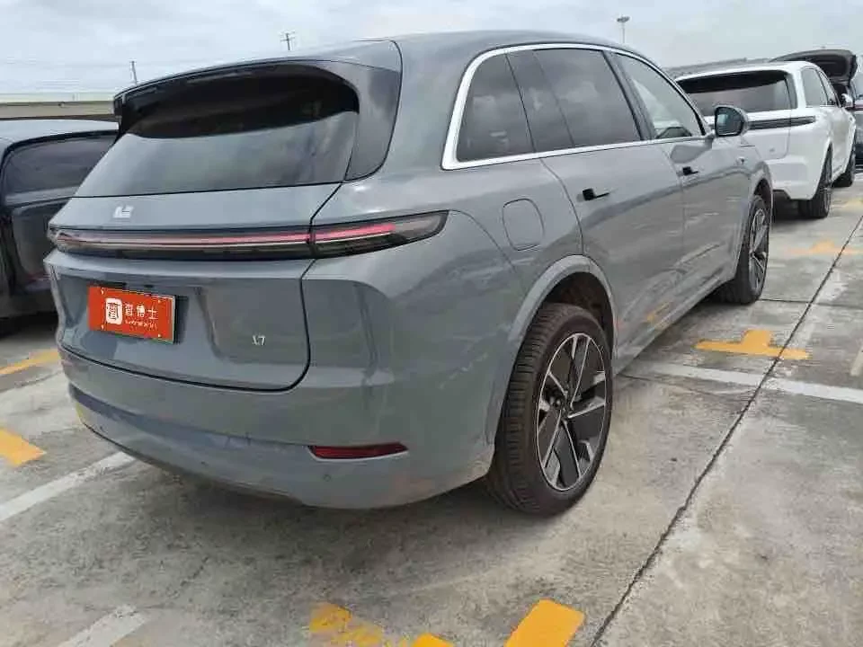 Lixiang L7