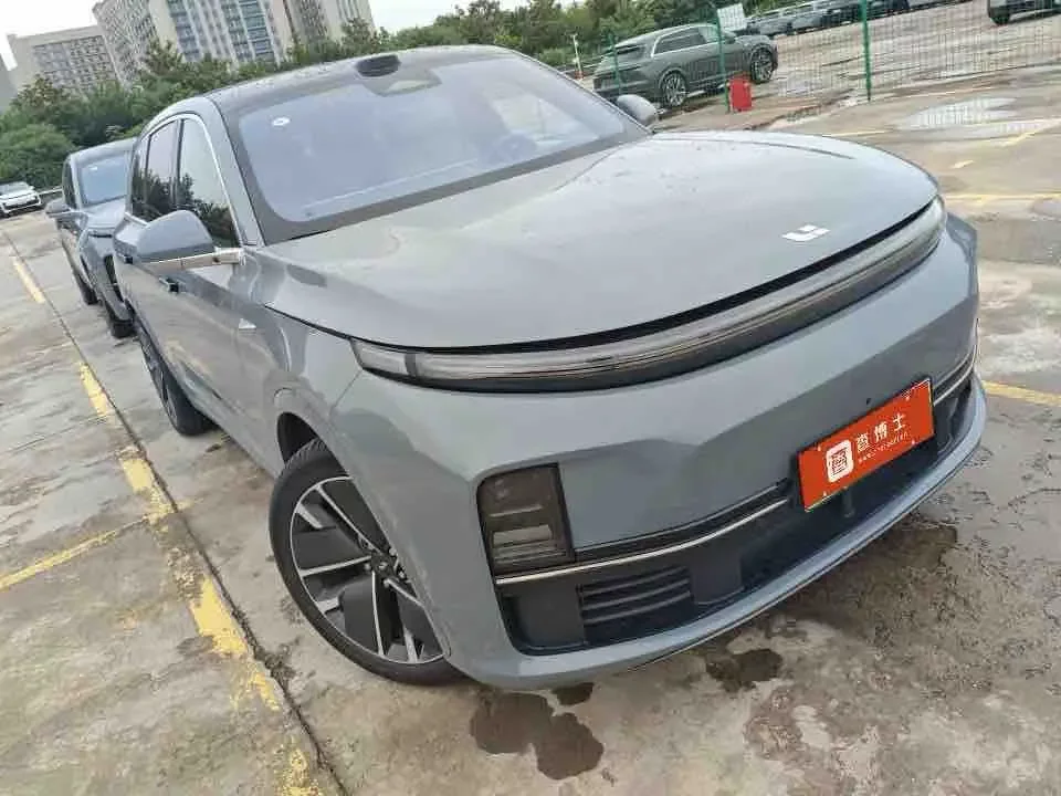 Lixiang L7