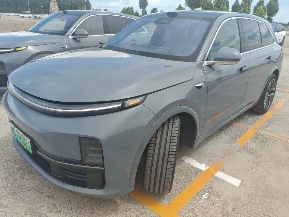 Lixiang L7