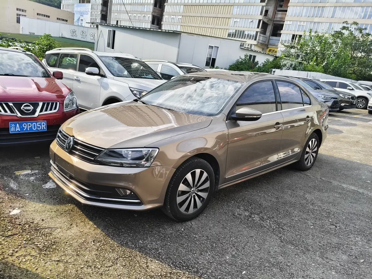 Volkswagen Sagitar