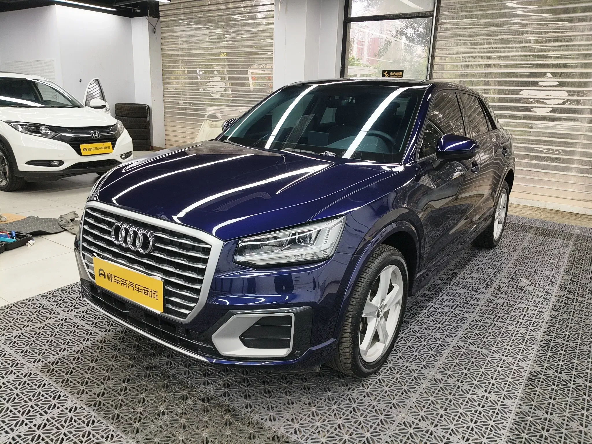 Audi Q2L