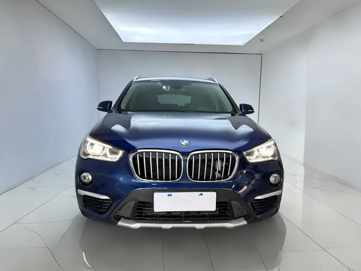 BMW X1  из Китая
