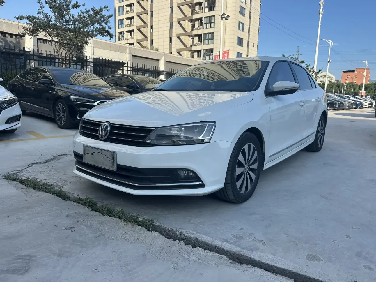 Volkswagen Sagitar