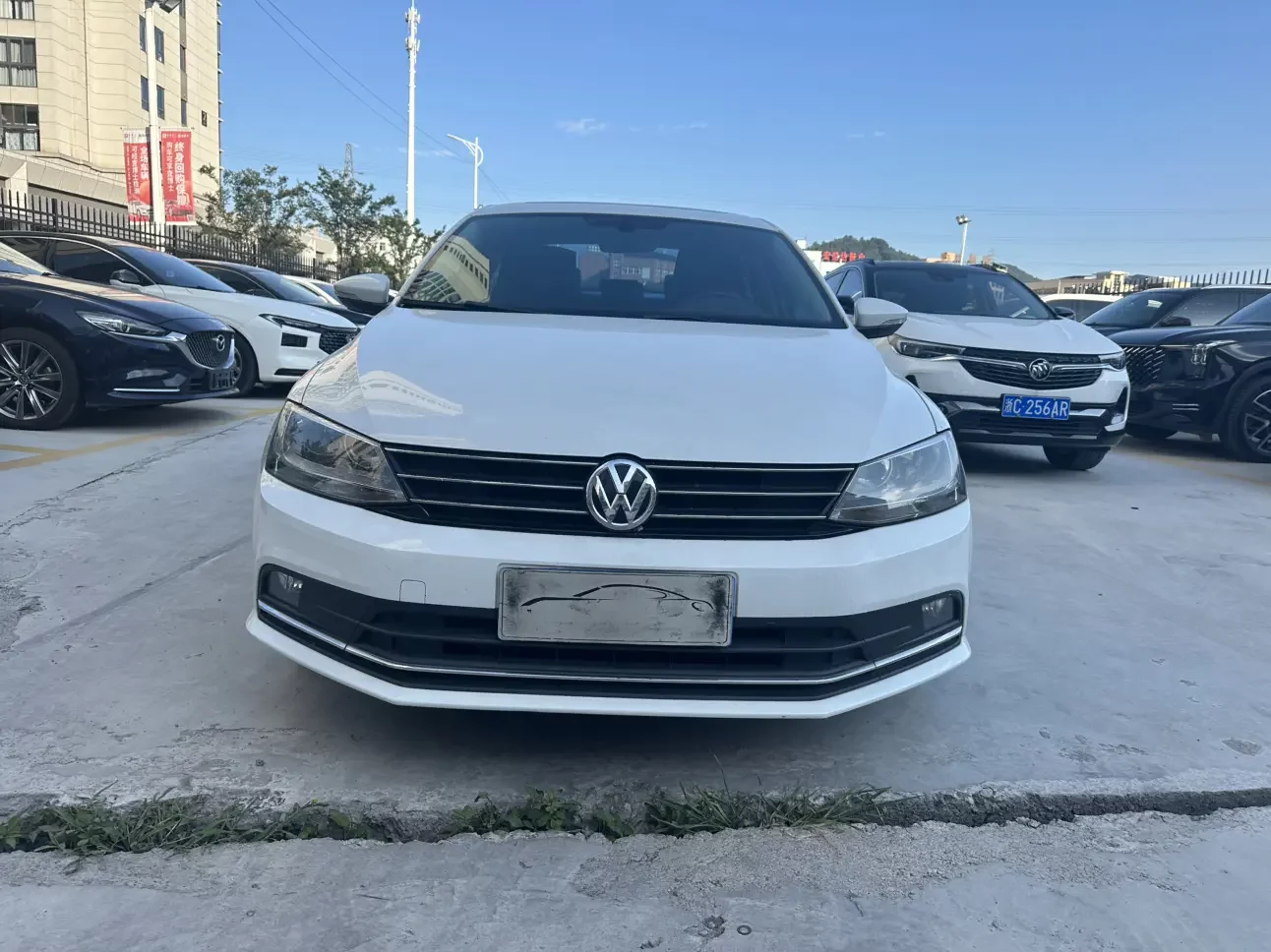 Volkswagen Sagitar