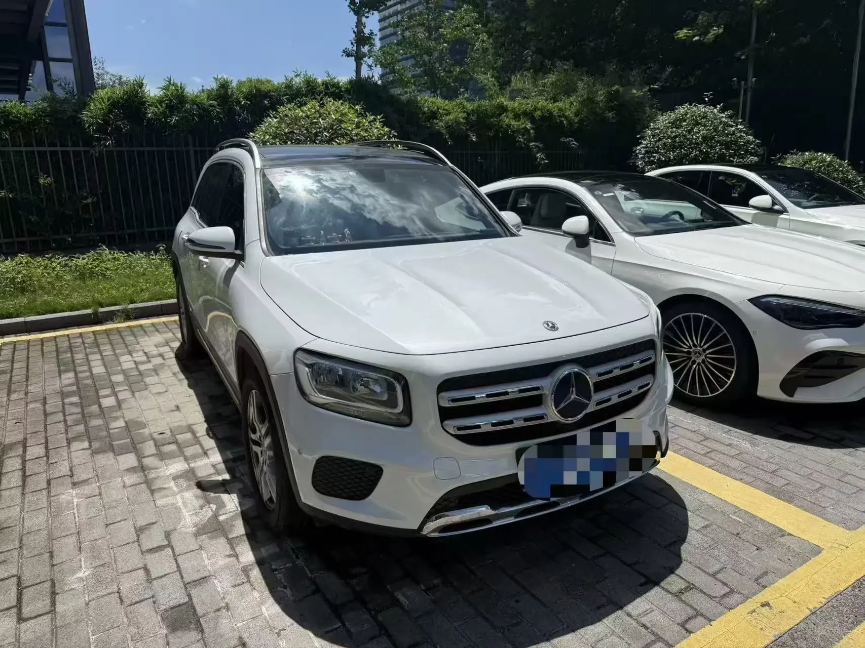 Mercedes-Benz GLB