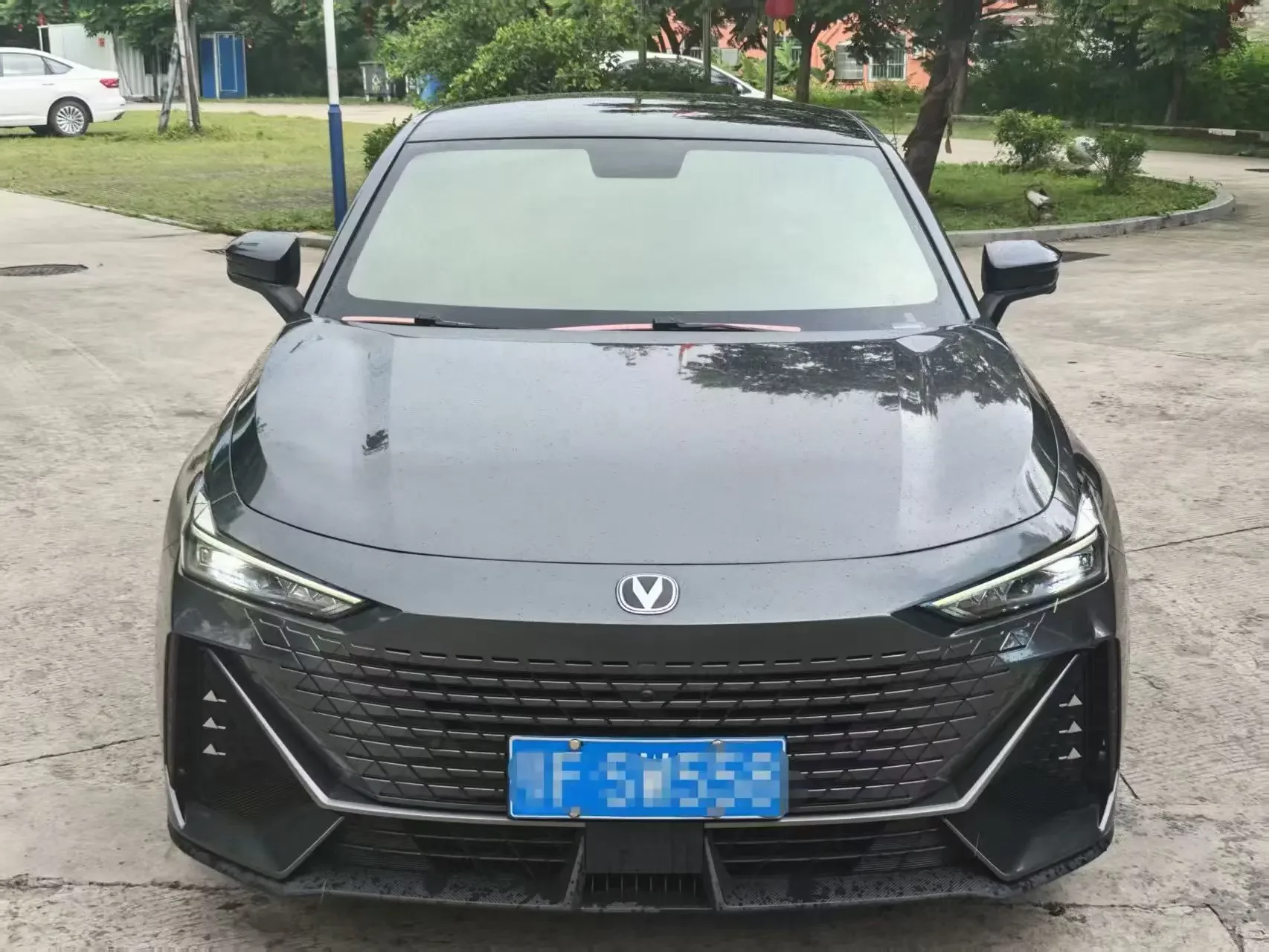 Changan UNI-V