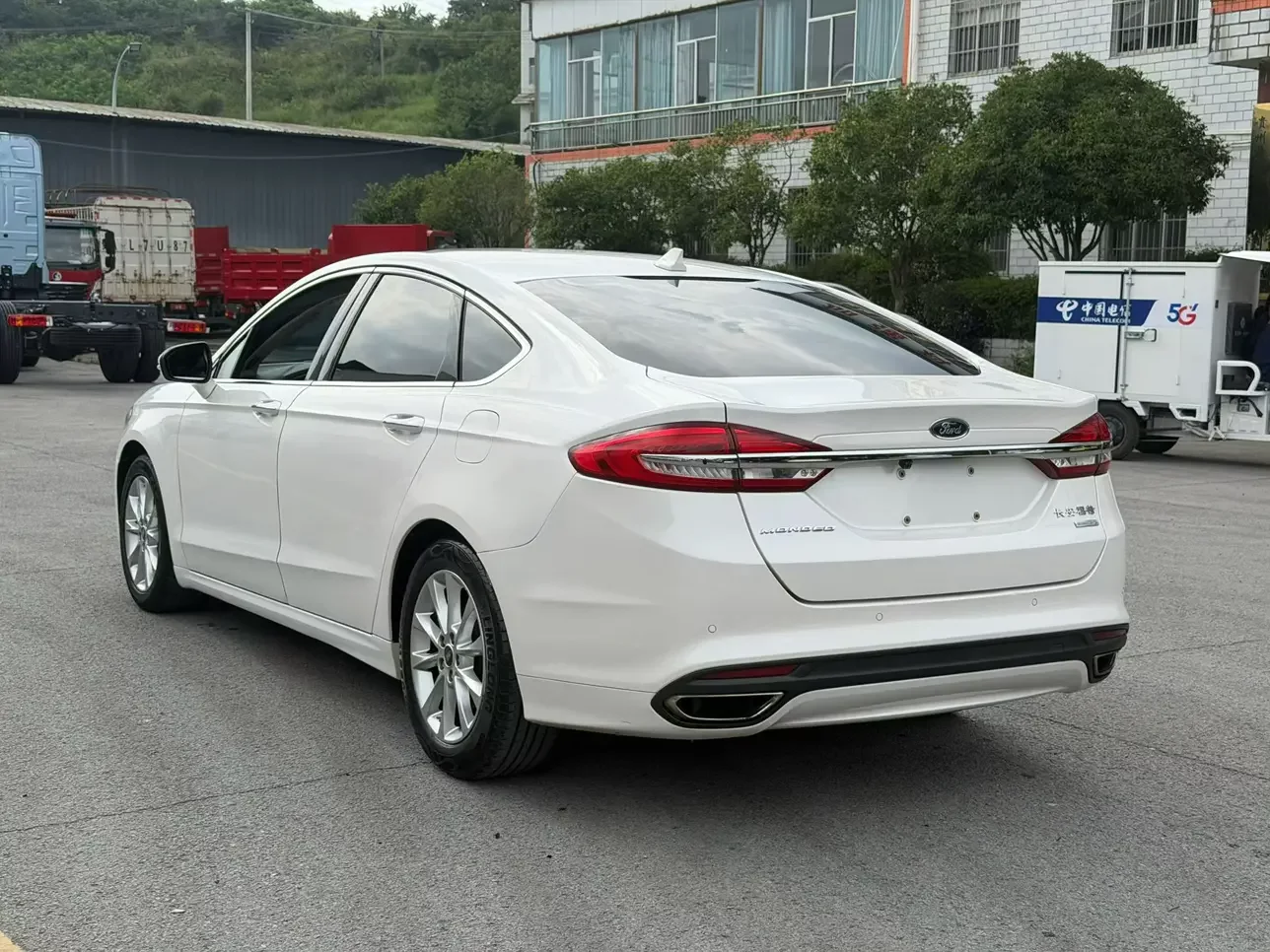 Ford Mondeo