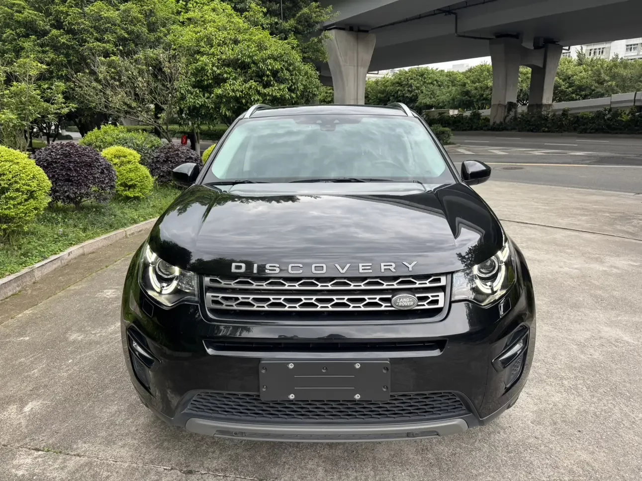 Land Rover Discover the magic