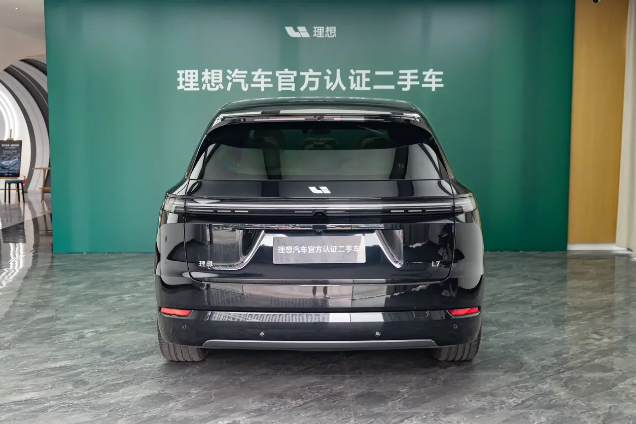 Lixiang L7