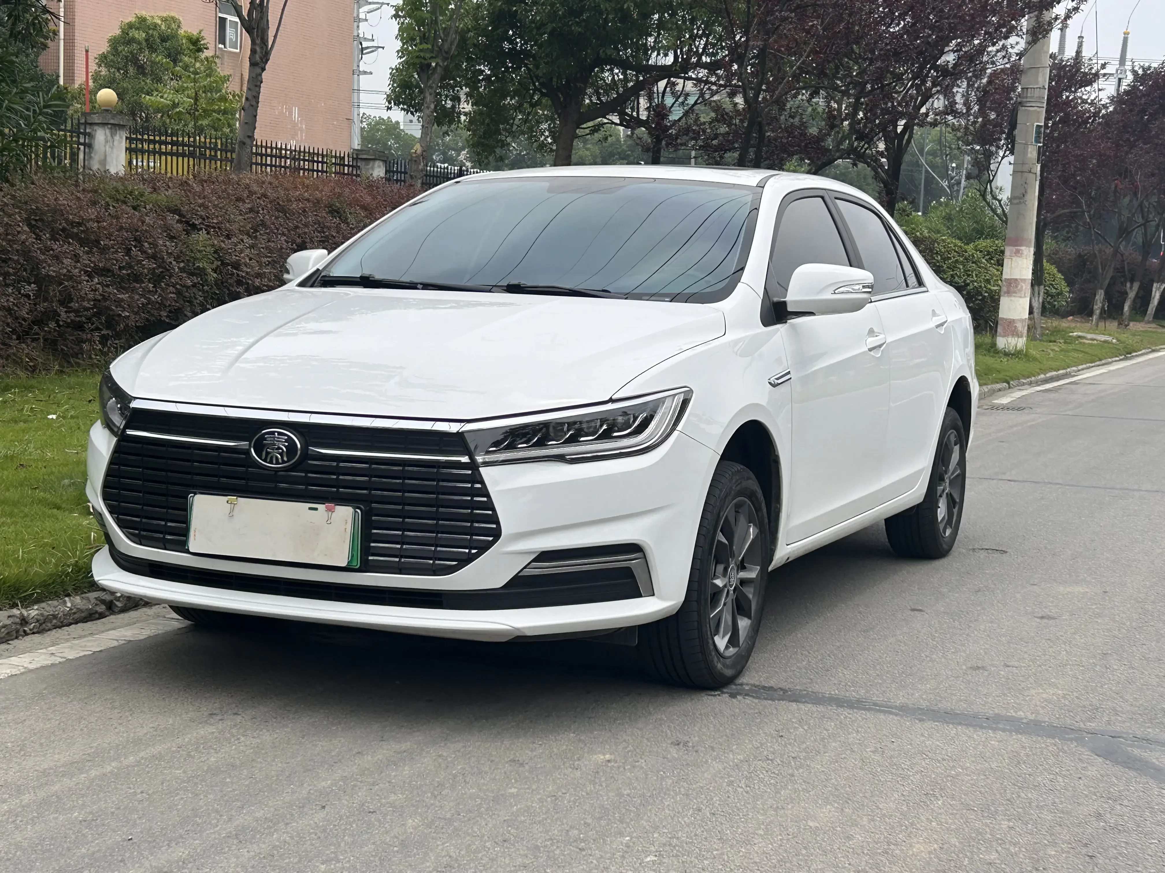 BYD QinEV