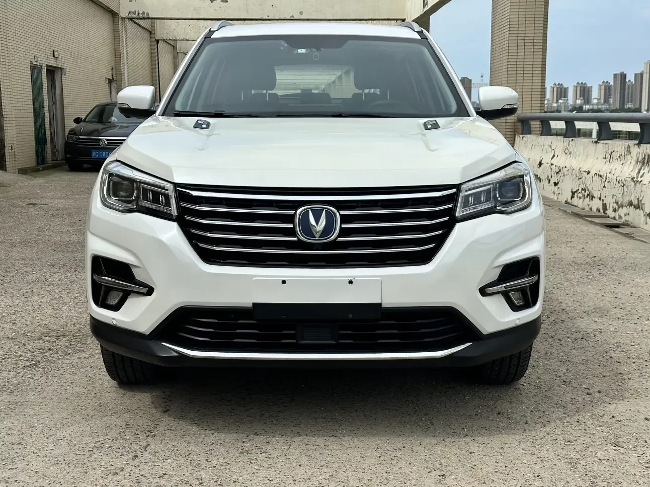 Changan CS75